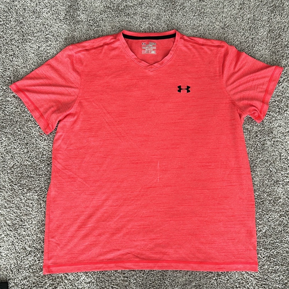 Under armour XL loose v neck